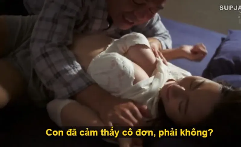 Nhìn con trai mải miết lao vào việc làm khiến bạn gái con trai lẻ loi cô quạnh, bố chồng nổi hứng liều lĩnh đè bẹp con dâu.
