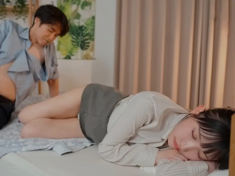 Làm tình cô nhân viên nữ đáng ghét trong công ty